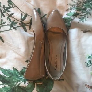 Chinese Laundry Beige Patent Leather Flats